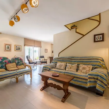 Holiday home Vacaciones *